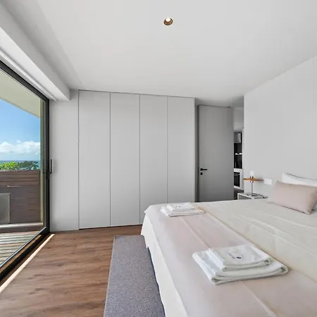 Hygge Ofir By Geyra